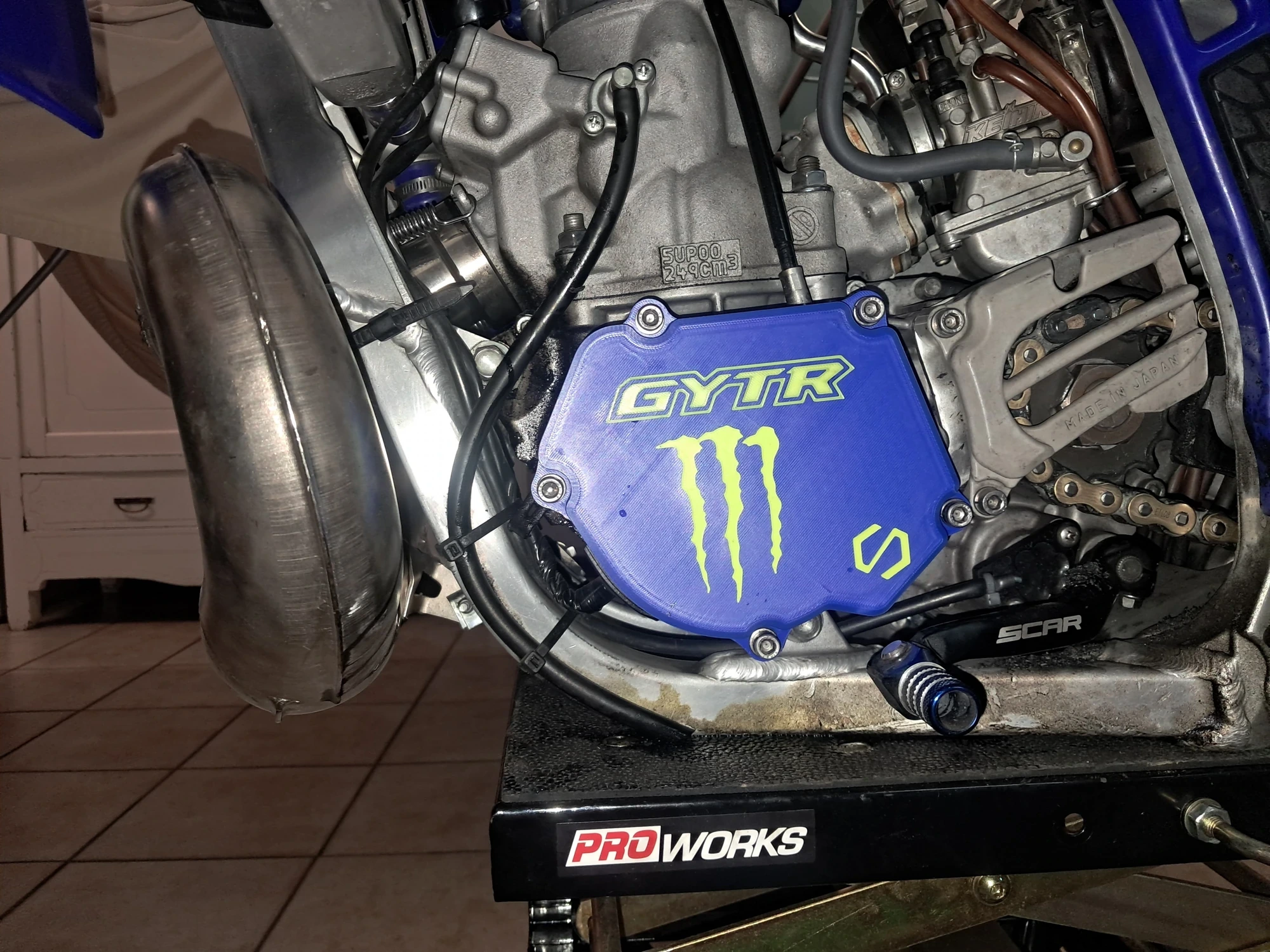 Copri carter YZ 250cc 2T 1999+ — componente moto stampato in 3D zero.forge